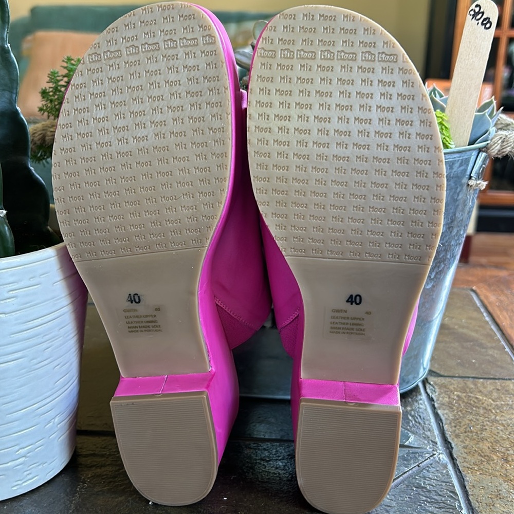 Miz Mooz Pink Women's Sandals - Picture 3 of 10